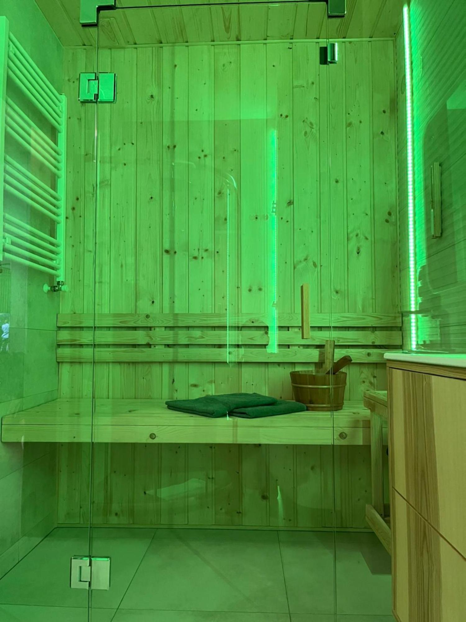 Jesionowe Apartamenty Nad Odra, Stare Miasto, Sauna W Jednym, Klimatyzacja , Garaz Podziemny 0 Zl, Odra River , Old Town, New Building, Air Conditioning, Sauna-One, Underground Garage Free Вроцлав Экстерьер фото